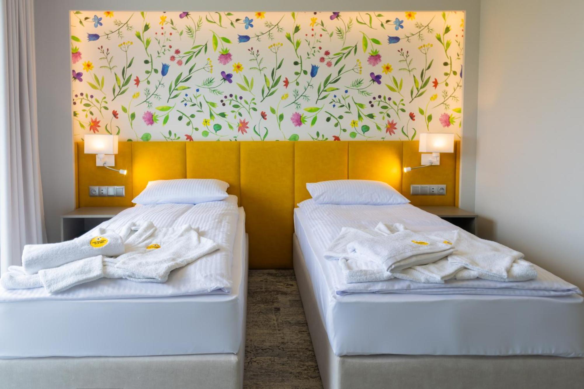 Hotel Miodowa Klinika Kamianna Exteriér fotografie