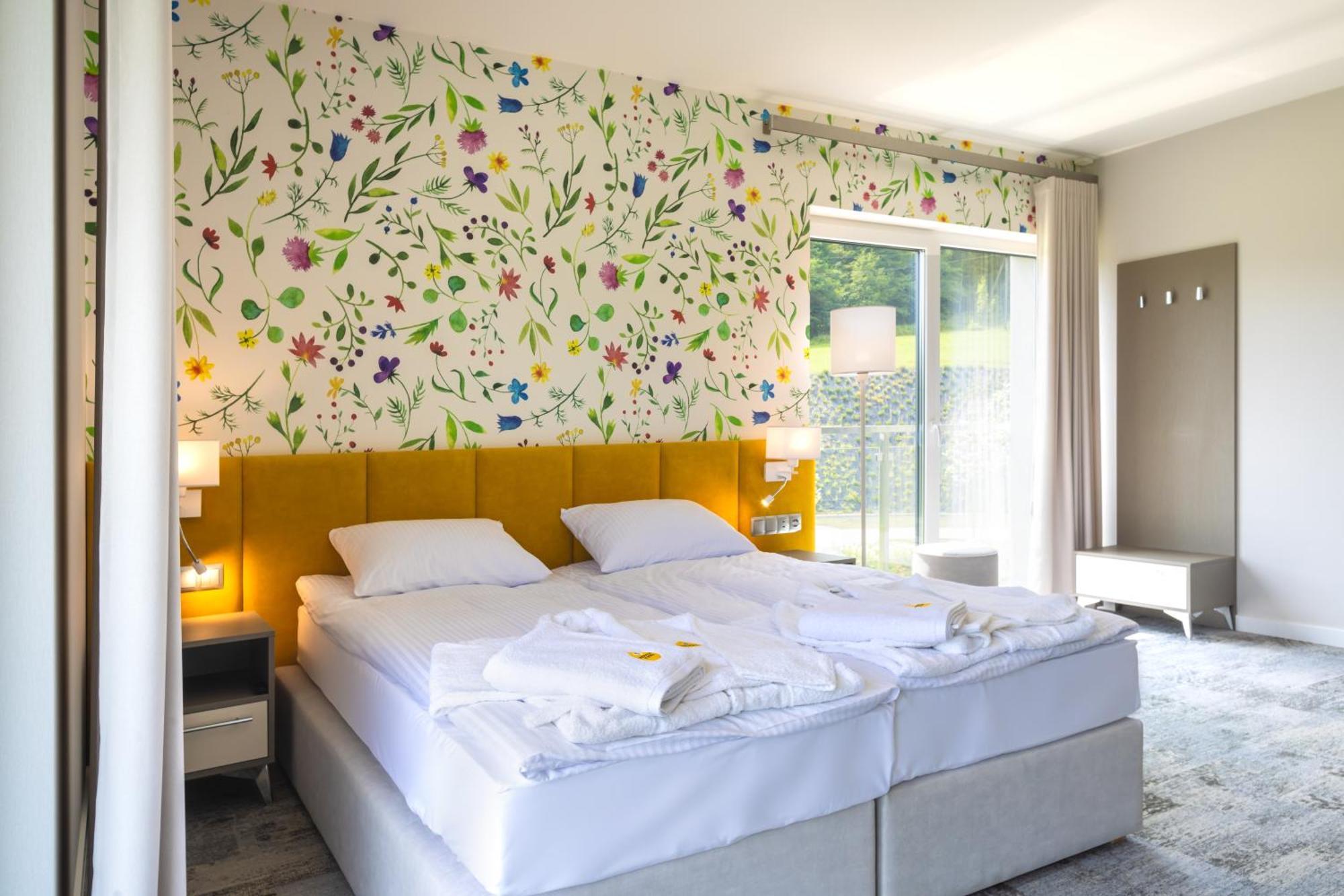 Hotel Miodowa Klinika Kamianna Exteriér fotografie